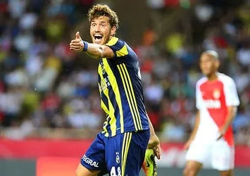 Salih Uçan Fenerbahçe'ye veda etti