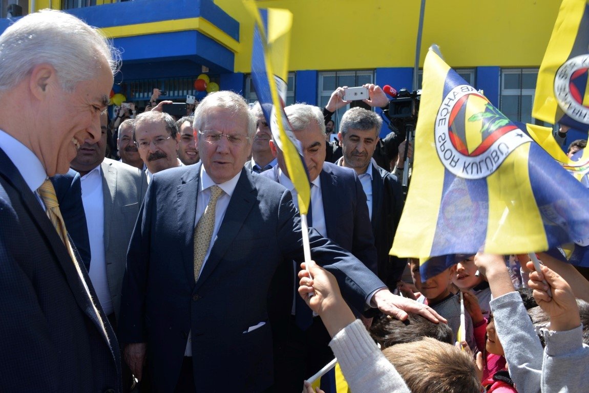 Diyarbakır’da Aziz Yıldırım rüzgarı!