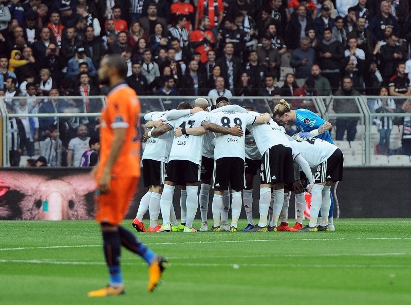Beşiktaş - Başakşehir maçından kareler