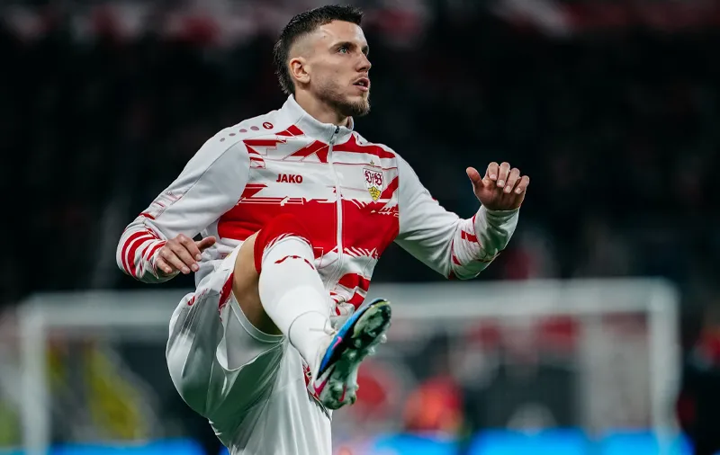 Galatasaray'dan çifte transfer! Ermedin Demirovic ile aynı uçakta gelecek