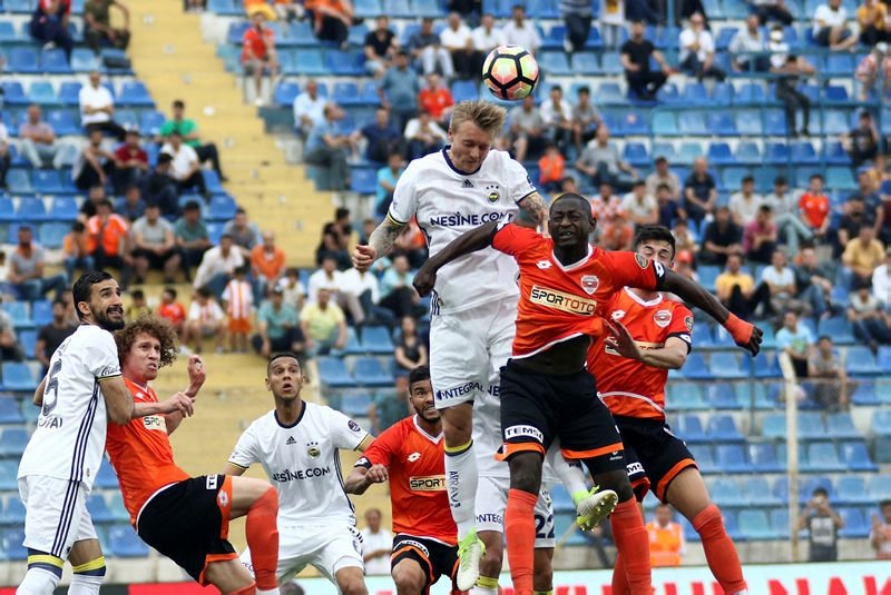 İşte Fenerbahçelilerin hayalindeki 11...