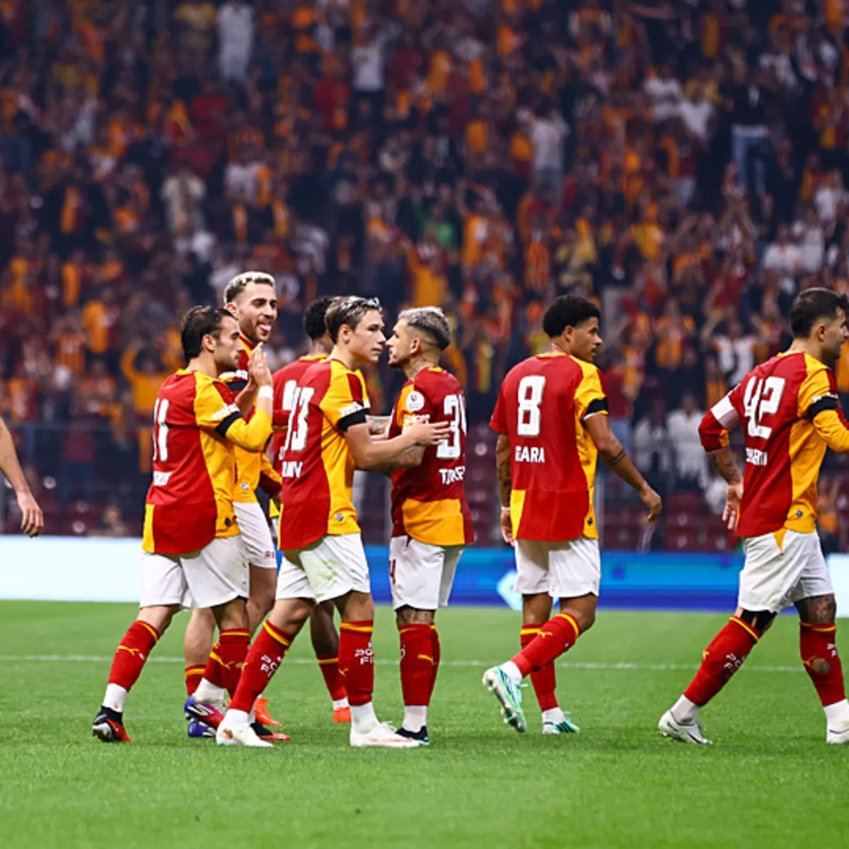 Galatasaray'ın transfer listesindeki yıldız için kulübünden karar çıktı