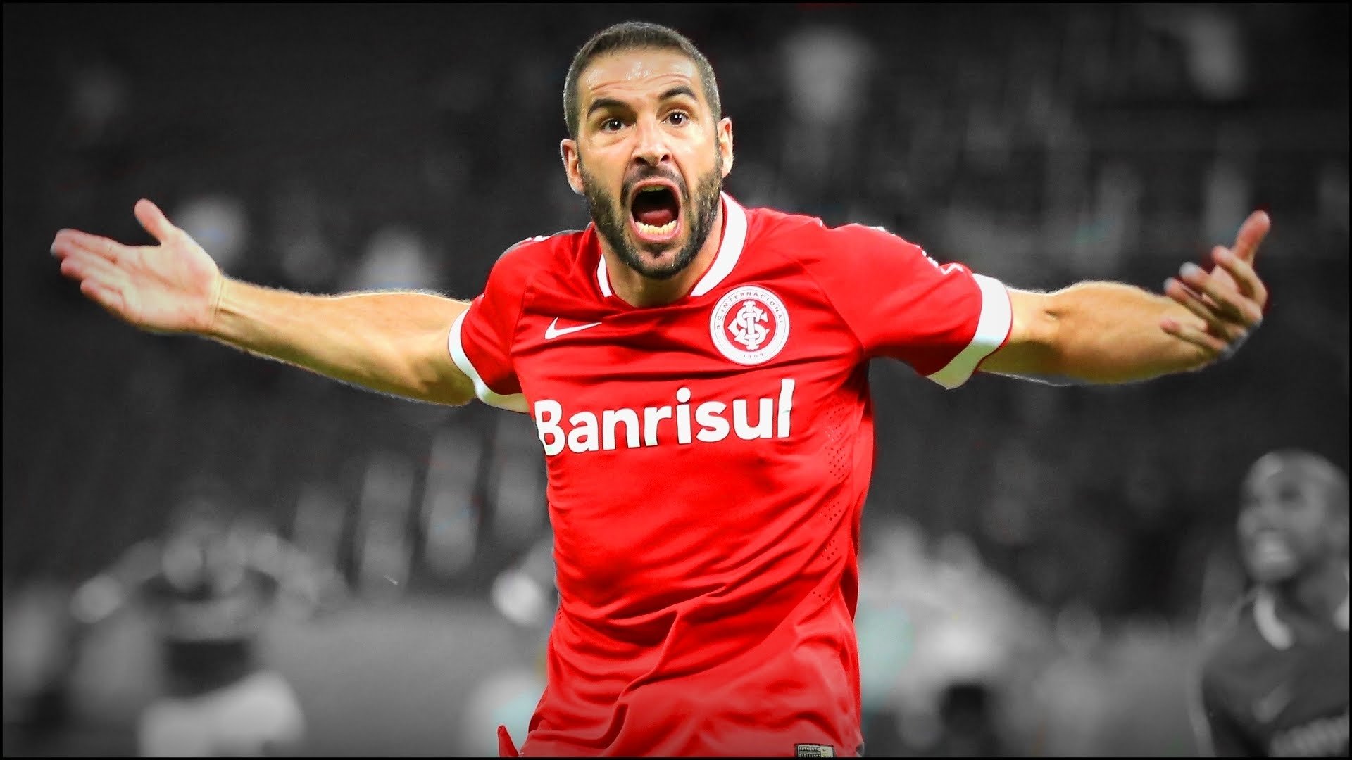 Fenerbahçe’den stopere Lisandro Lopez çıkarması!