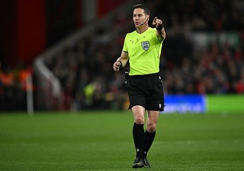 Kupa finalinde şaşırtan an! Telefonu çalınca...