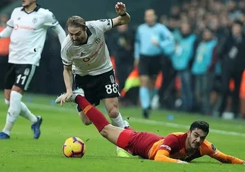 Beşiktaş'a Caner Erkin şoku!