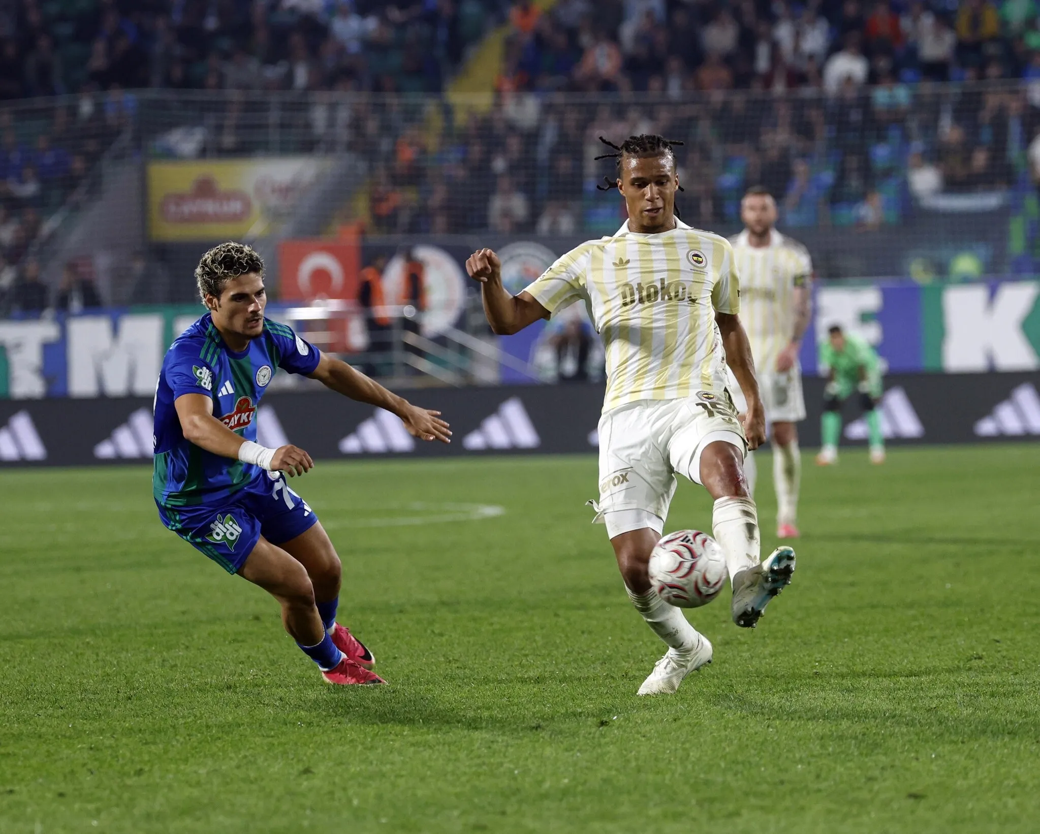 Nathan Ake'den Çaykur Rizespor maçı sonrası açıklama: Geriye yaslanmama anlamında kendimizi geliştirebiliriz!
