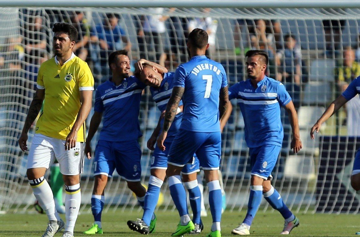 Fenerbahçe, Juventus Bükreş’e mağlup oldu
