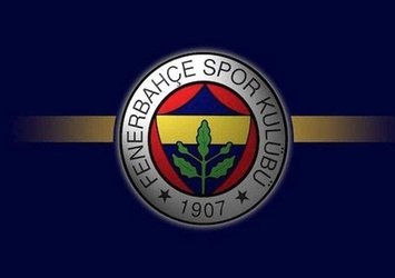 Fenerbahçe'yi transferde üzecek haber! İmzayı attı...