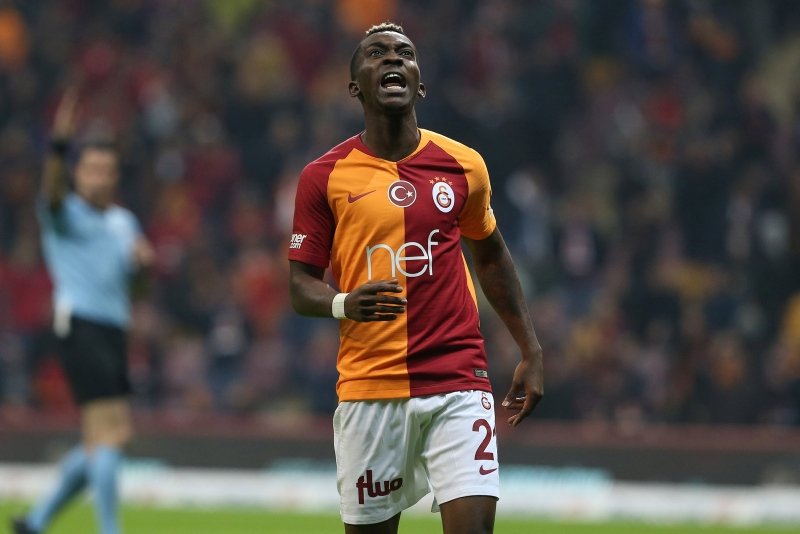 Onyekuru’nun nargile keyfi!