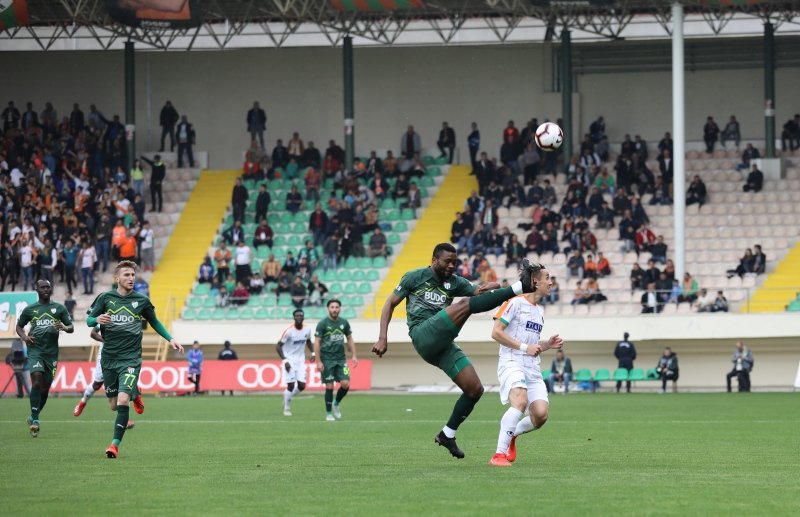 Alanyaspor - Bursaspor maçından kareler...