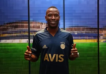 Mame Thiam resmen F.Bahçe'de!