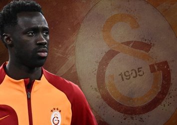 Sanchez derbide oynayacak mı?