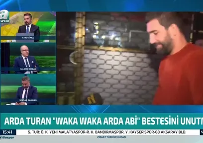 Arda Turan ve Mustafa Ceceli "Waka Waka Arda Abi" şarkısını seslendirdi!