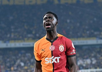 Aslan'dan Sanchez'e yeni sözleşme!