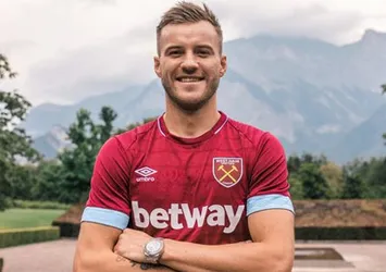 West Ham, transferi duyurdu!