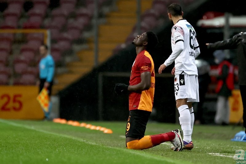 Galatasaraylı yıldız için flaş sözler! Allah yönetime sabır versin