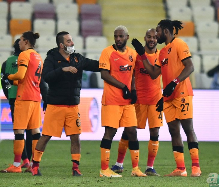 Galatasaray detonates transfer bombs! 3 signatures at once