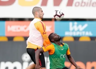 Eren Derdiyok'a af çıkıyor