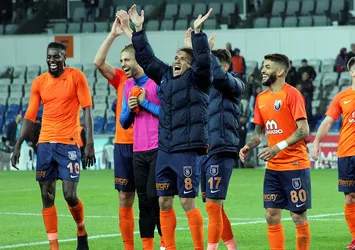Yeni lider Başakşehir
