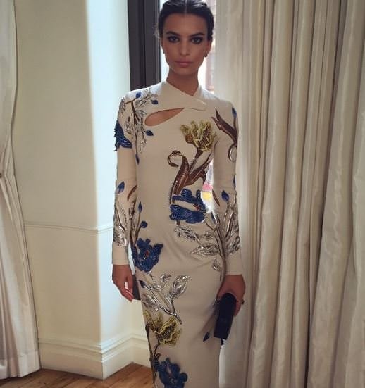 Emily Ratajkowski, Juventus’un gecesine damga vurdu