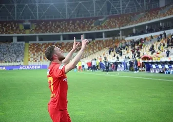 Kanarya kontradan gol yedi