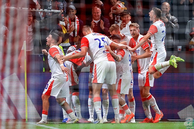 Galatasaray zirveye yaklaştı! İşte Şampiyonlar Ligi’nde güncel puan durumu