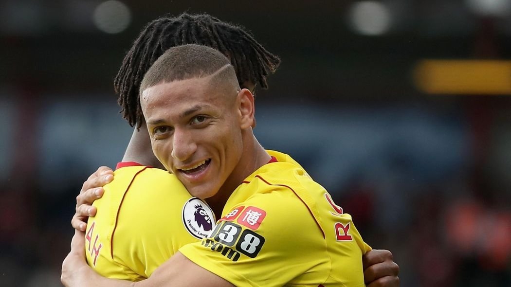 Cenk Tosun İngiltere’yi salladı!