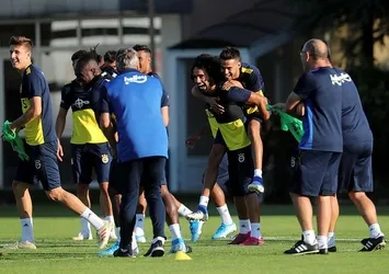 Fenerbahçe'de sezon hazırlıkları sürüyor
