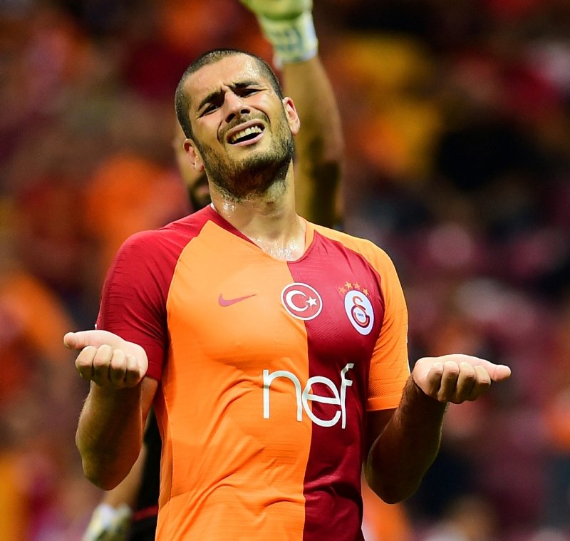 Galatasaray’da flaş ayrılık!