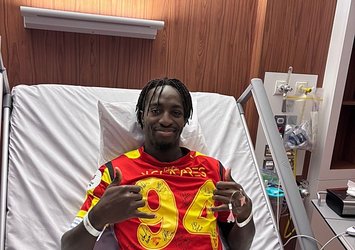 Göztepe'de Isaac Solet ameliyat oldu