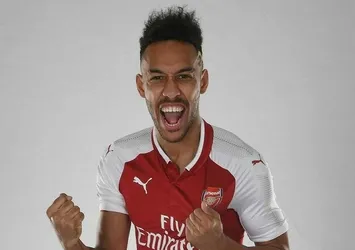 Aubameyang, rekor ücretle Arsenal'de