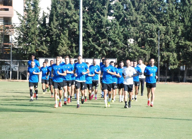 Altay bu yaz 20 futbolcuya imza attırdı!