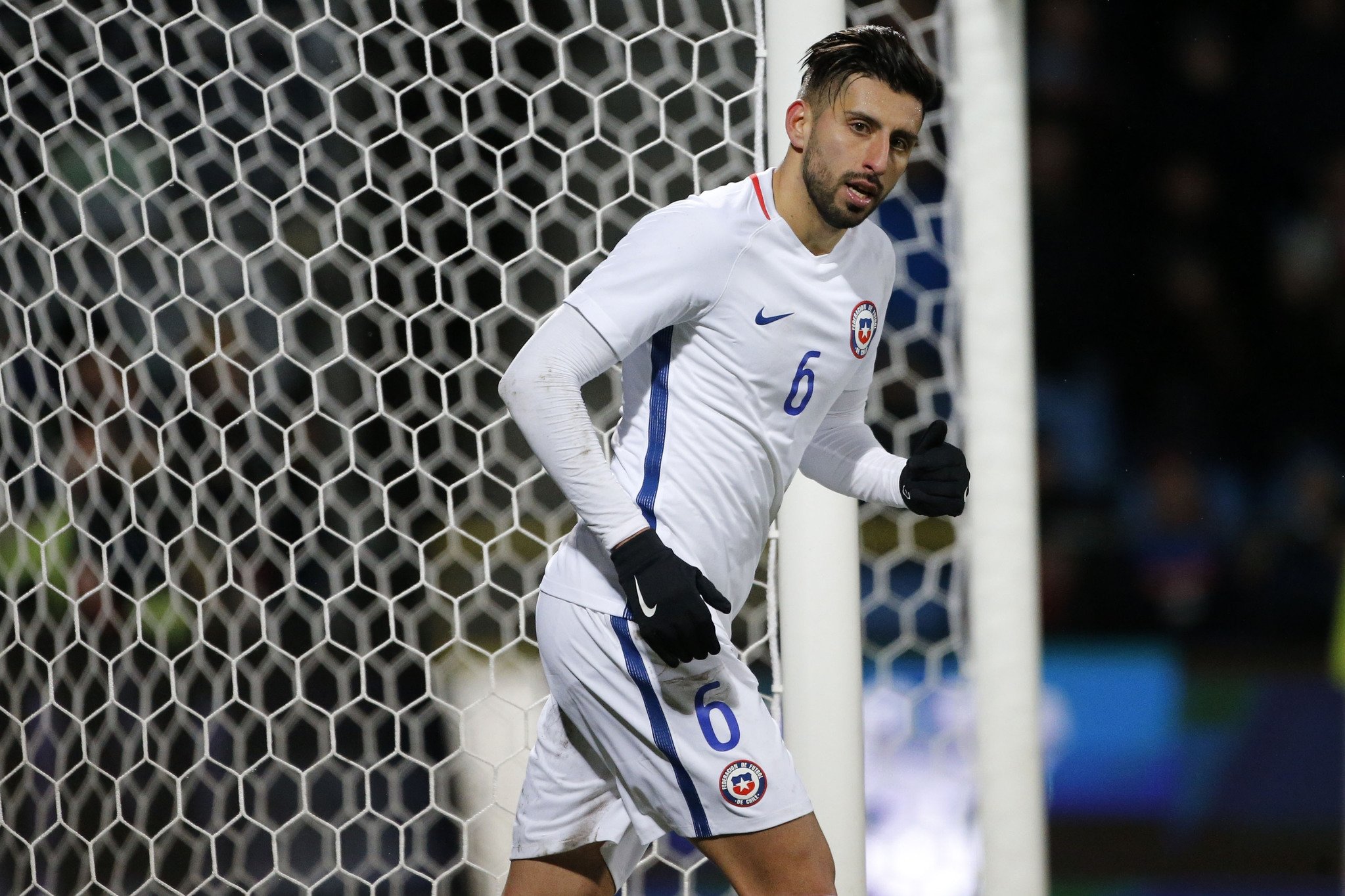 Fenerbahçe’de Skrtel’in yerine o isim geliyor!