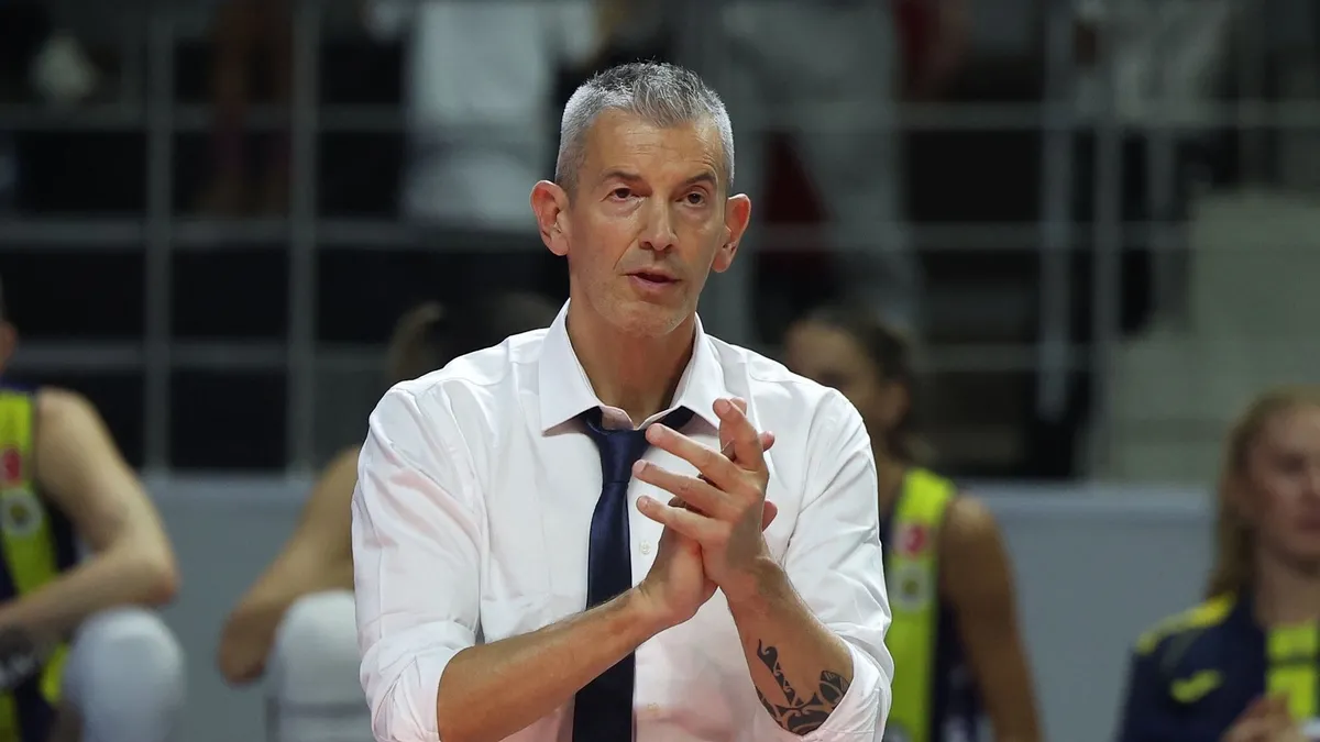 Fenerbahçe Medicana'da Marco Fenoglio ile yollar ayrıldı!