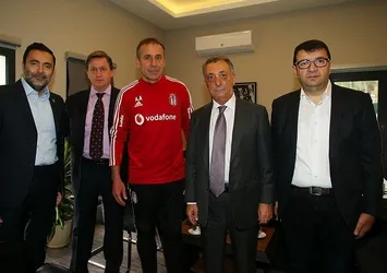 Beşiktaş'ta transfer zirvesi