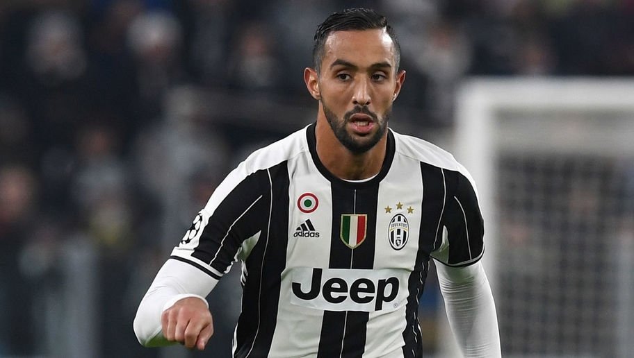 Beşiktaş’ta Benatia sürprizi