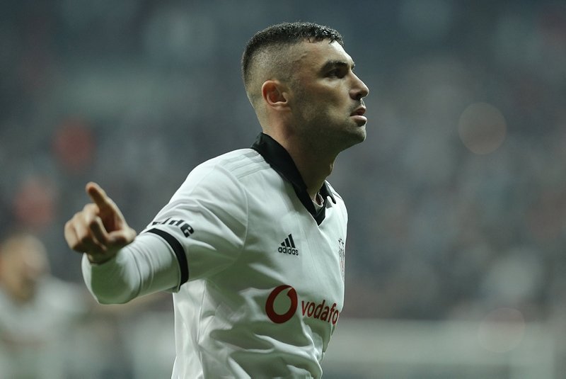 Beşiktaşlı Burak Yılmaz için çılgın teklif!
