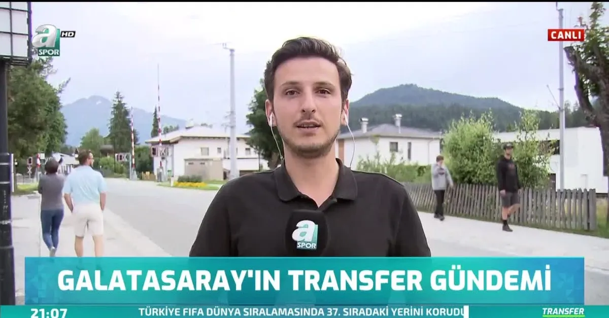 "Galatasaray Falcao ile el sıkıştı!"