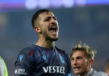 Hosseini forma istiyor