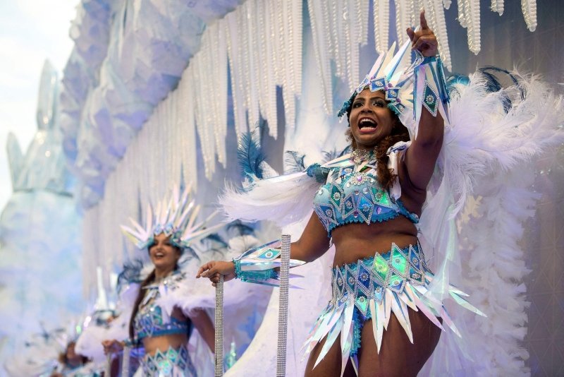 Neymar Rio Karnavalı’nda görüntülendi!