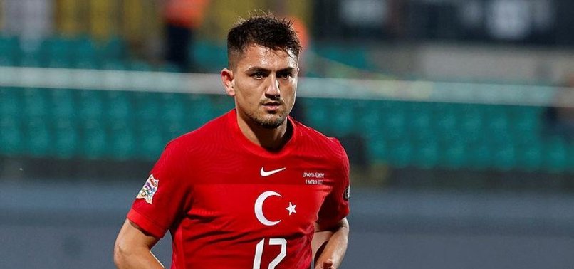 A Milli Takım'ın yıldız oyuncusu Cengiz Ünder: Umarım bir an önce B Ligi'ne çıkarız