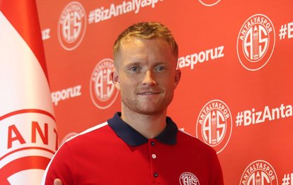 Sam Larsson 2+1 yıllığına Antalyaspor’da