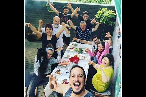 Ünlüler Beşiktaş’ın şampiyonluğunu böyle kutladı