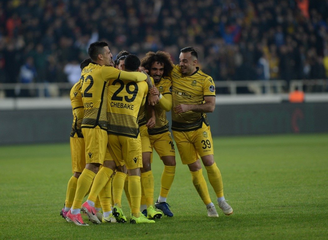 5-0’lık yenilgi hüngür hüngür ağlattı