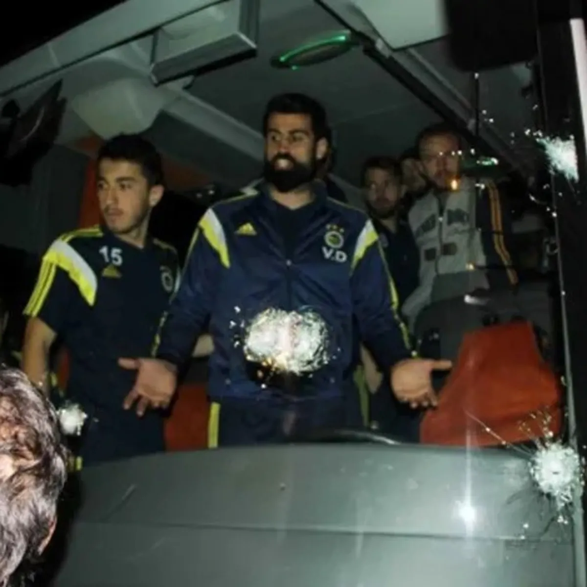 Fenerbahçe Otobüsüne Saldırı: 5 Şüpheli Gözaltında