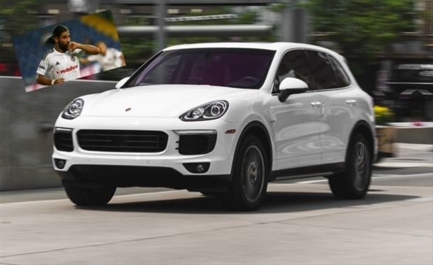 Yıldız futbolcunun yeni oyuncağı!