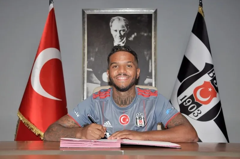 Son dakika spor haberi: Beşiktaş Valentin Rosier'i resmen açıkladı - 1