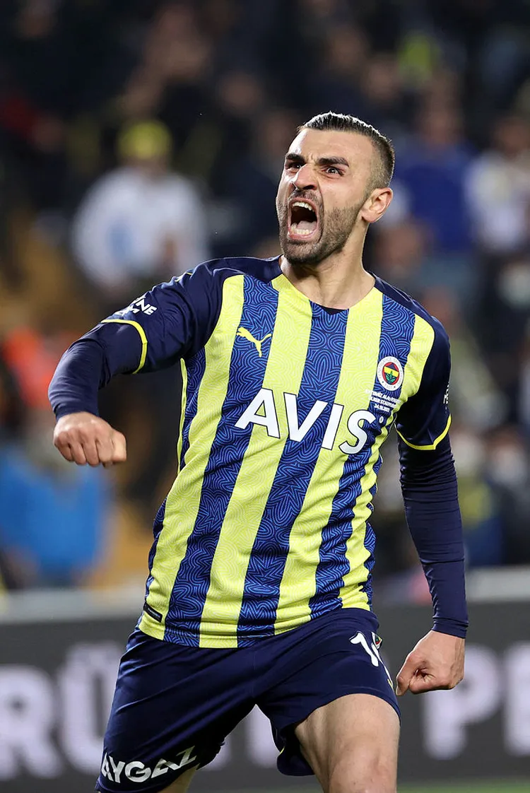 FENERBAHÇE HABERLERİ: Fenerbahçe'de Serdar Dursun için şok sözler! "Onu kimse aramıyor" - 1