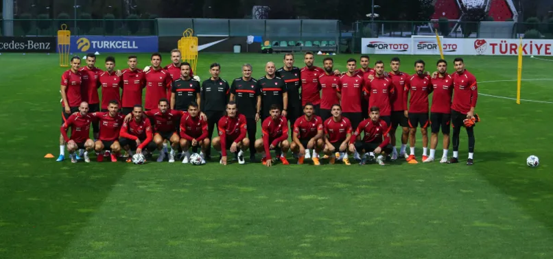 A Milli Futbol Takımı kampa girdi