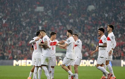 Türkiye İspanya maçı şifresiz mi?